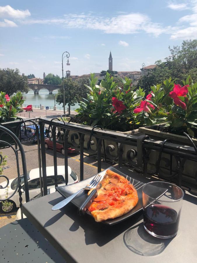 La Piu' Bella Verona Luaran gambar